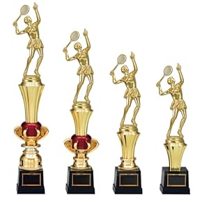 タミヤ　記念品 トロフィーとメダルセット 新品》 タミヤ トロフィー 3点セット - メルカリ